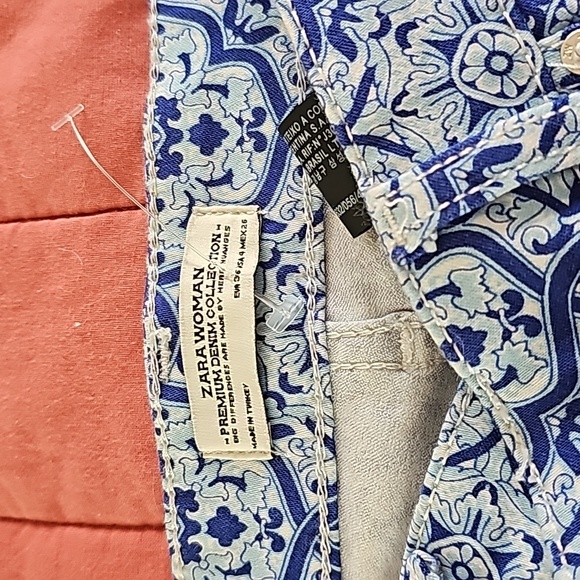 Zara  blue and white  jeans  size 4 - Picture 5 of 9